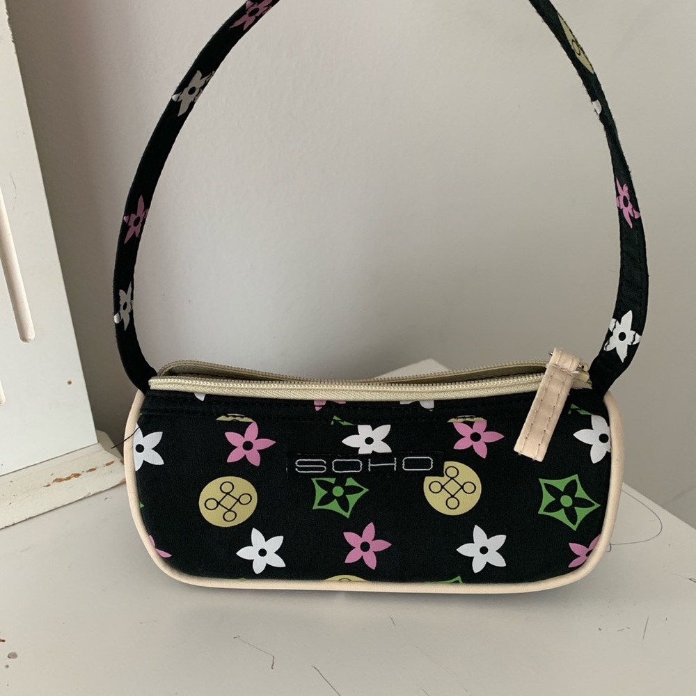 soho mini shoulder bag